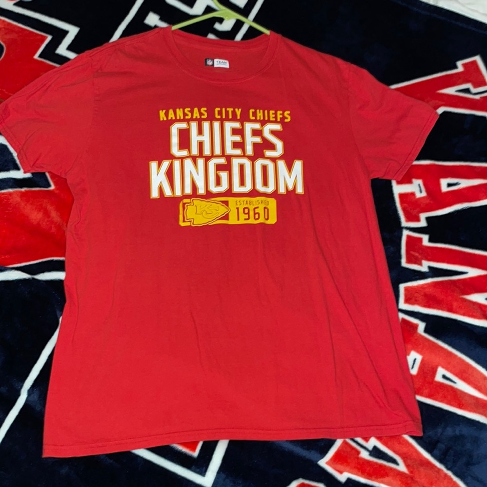 Red Kansas City Chiefs t-shirt